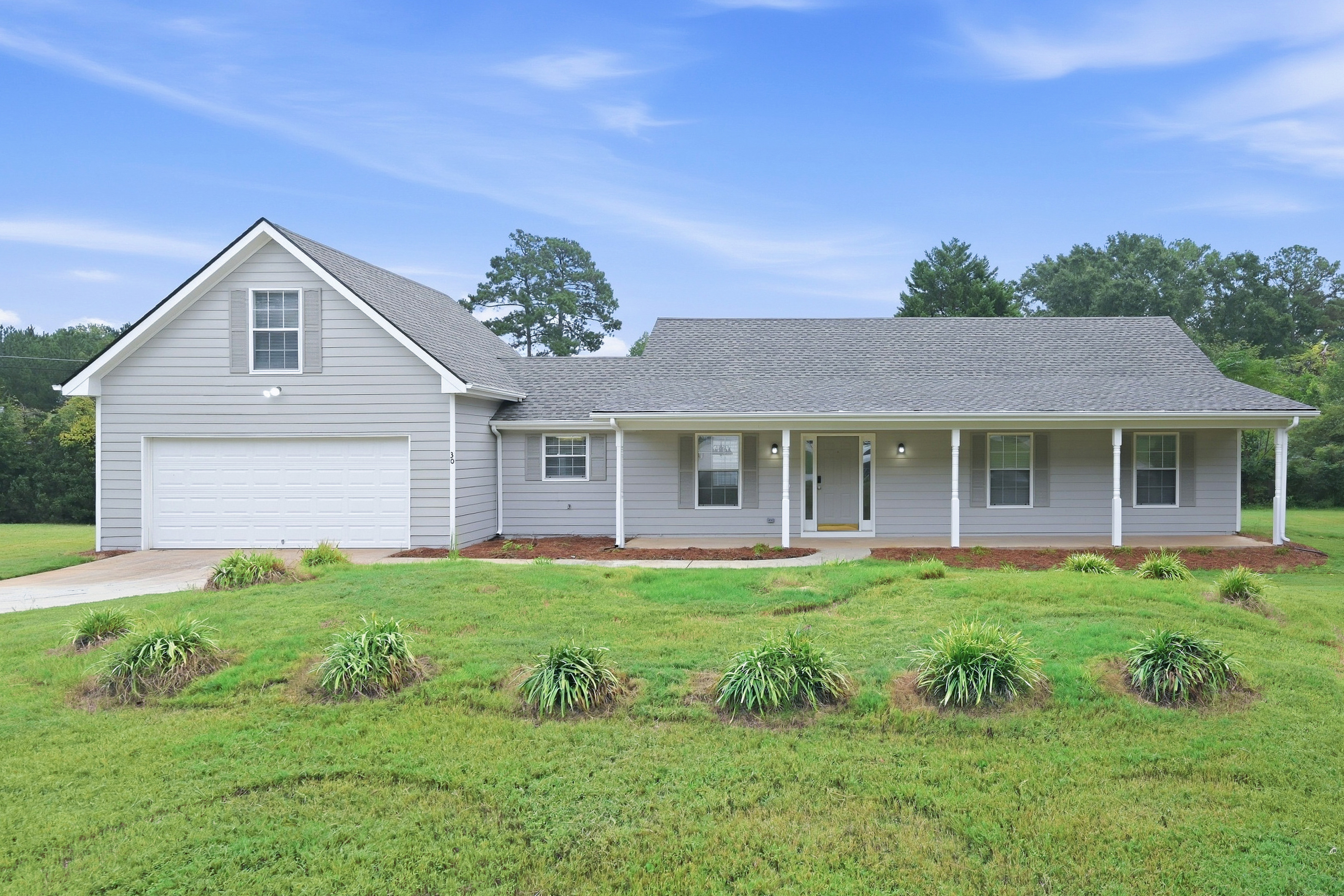 30 SPRING VALLEY DR COVINGTON, GA 30016